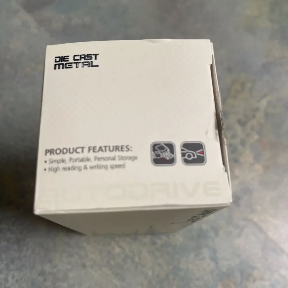 Autodrive VW Beetle Die Cast Metal USB Flash Drive NIB 4 GB Blue Volkswagen